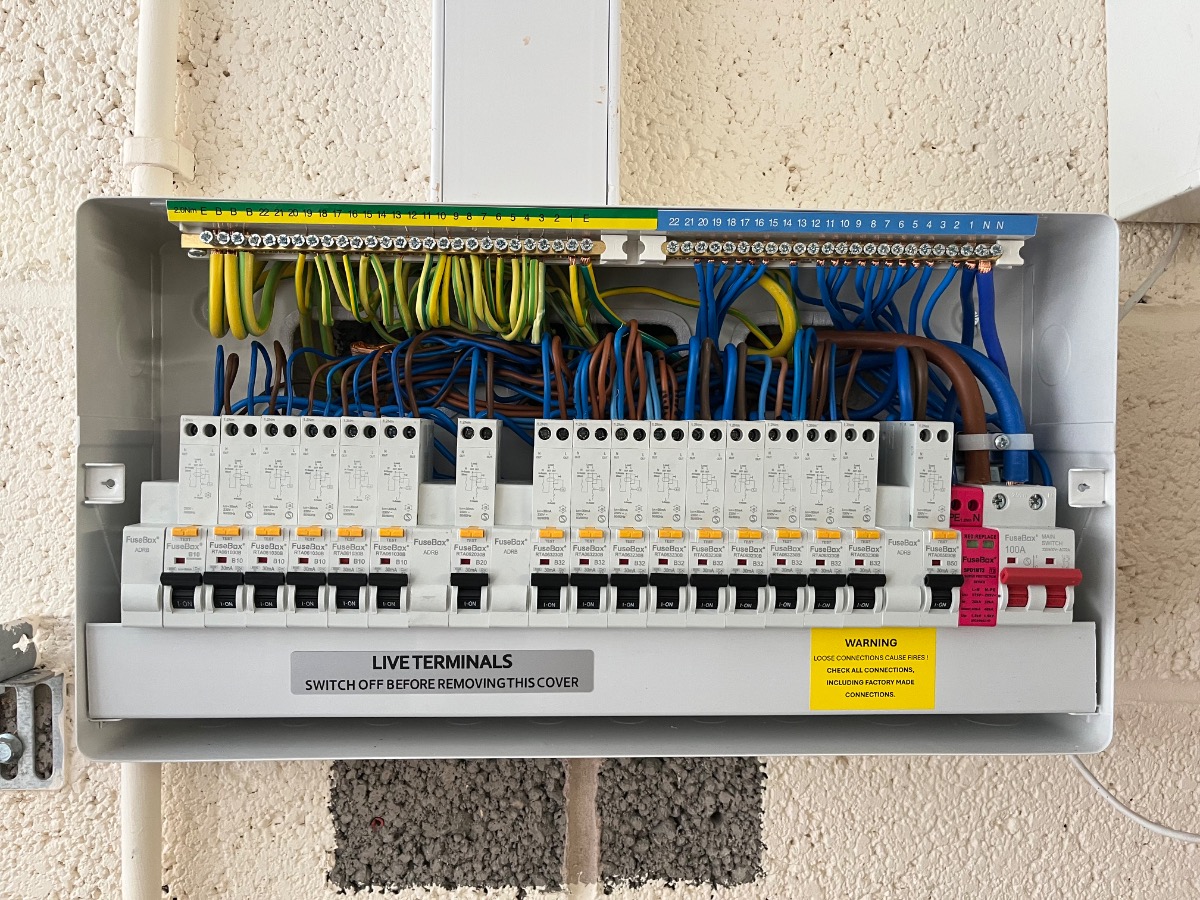 Electrician: Image 4